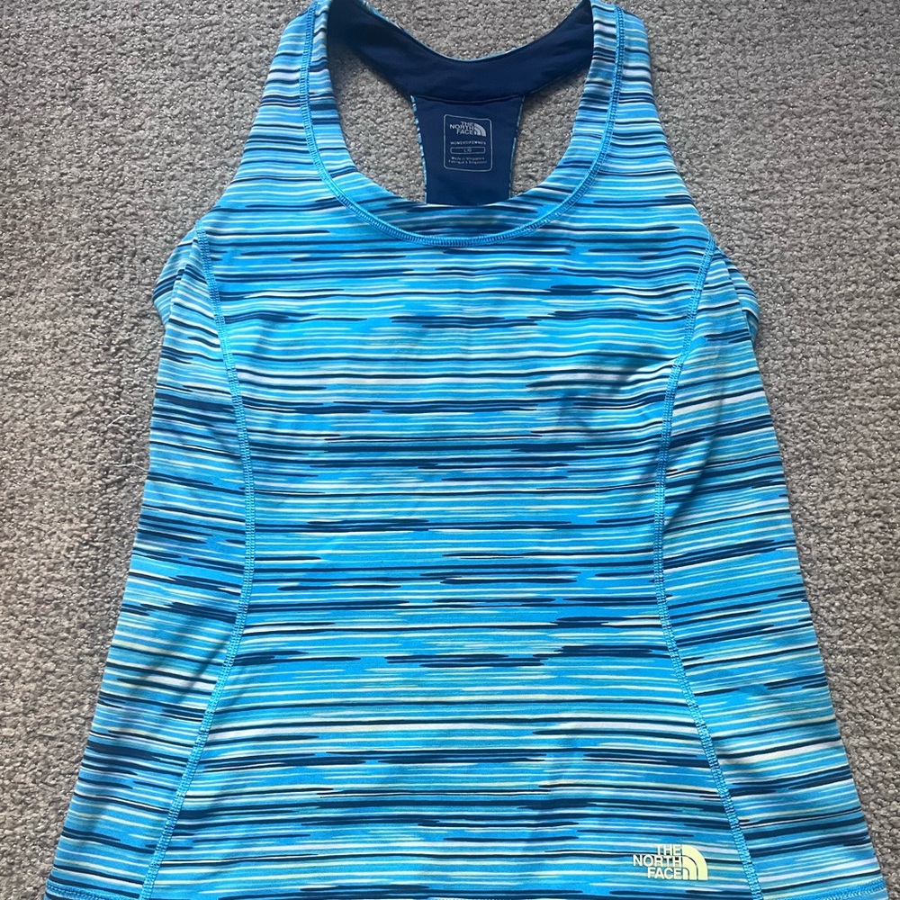 The North Face Women’s Racerback Workout Tank Size L